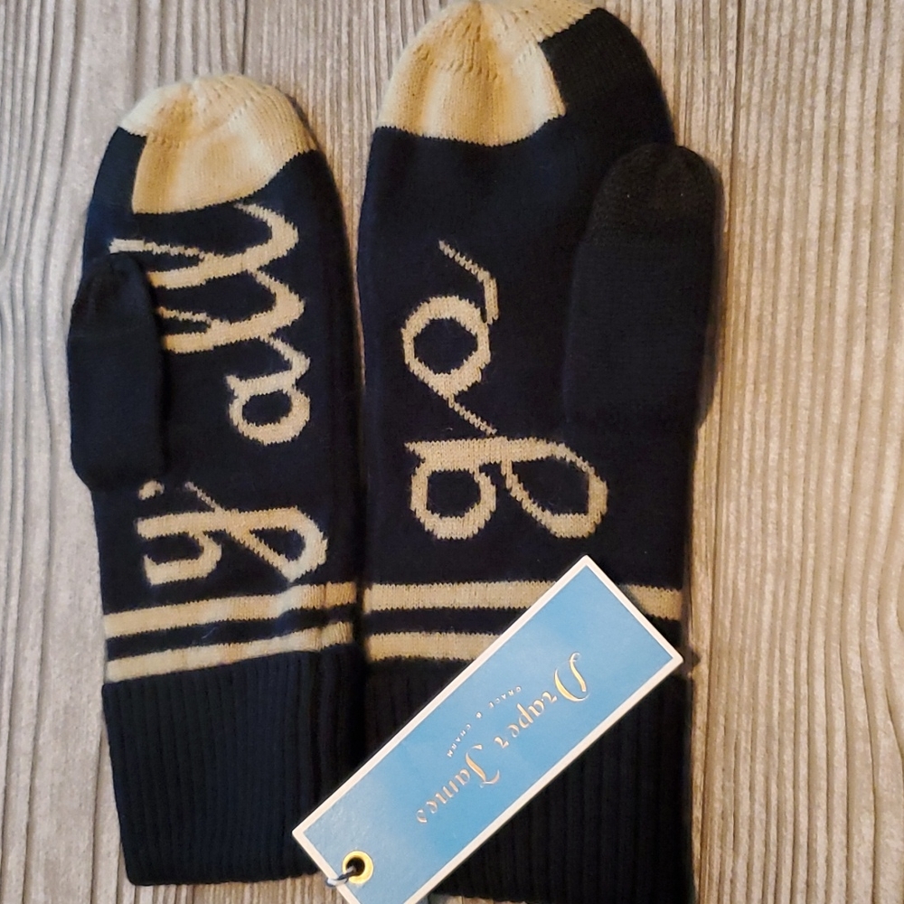 Draper James mittens